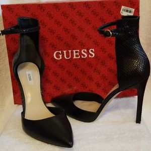 Guess Abaih2 black ankle strap pump